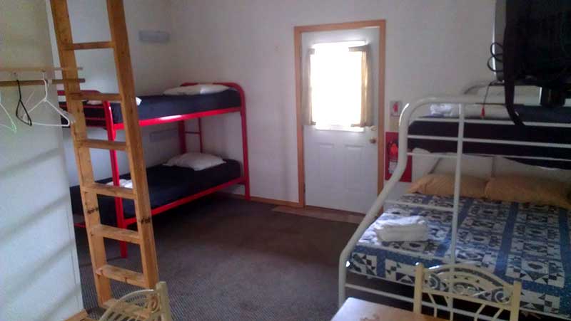 All Seasons Campground - Cabin Beds
