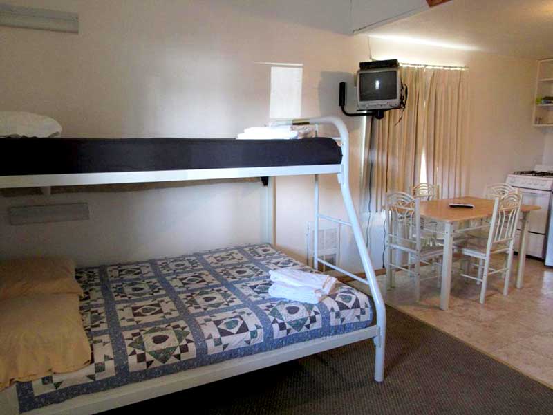 All Seasons Campground - Cabin Beds
